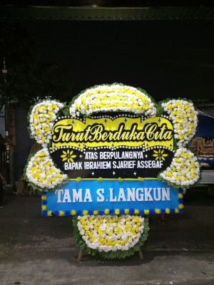 Papan Bunga Duka di Gane Timur Selatan